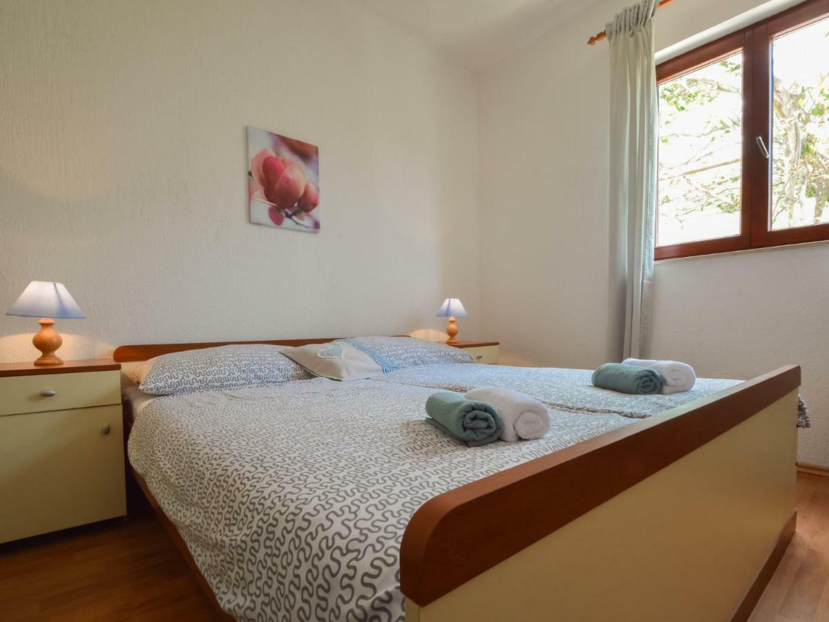Apartment Mara-1 By Interhome Anić المظهر الخارجي الصورة