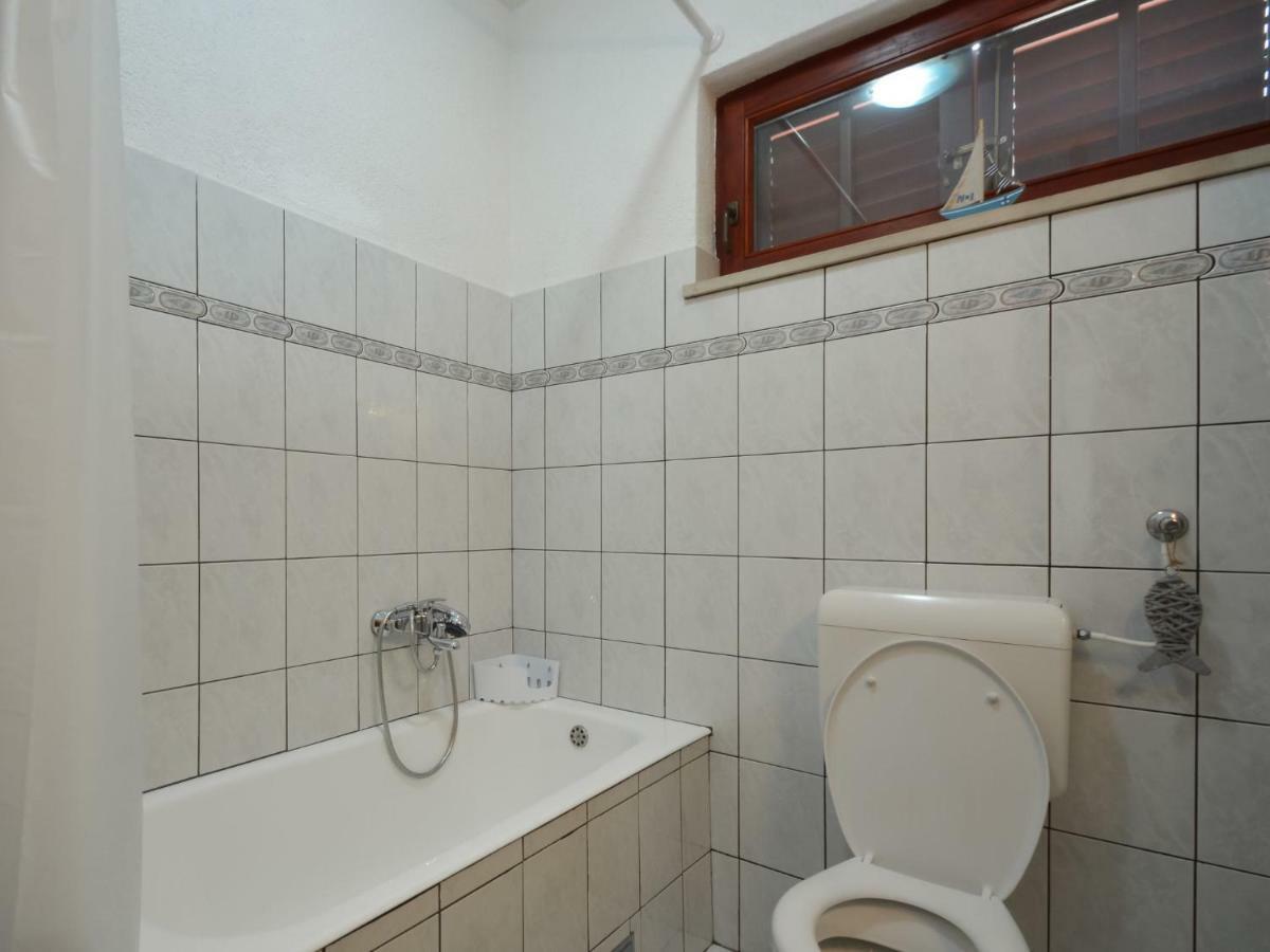 Apartment Mara-1 By Interhome Anić المظهر الخارجي الصورة