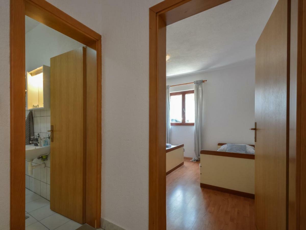 Apartment Mara-1 By Interhome Anić المظهر الخارجي الصورة